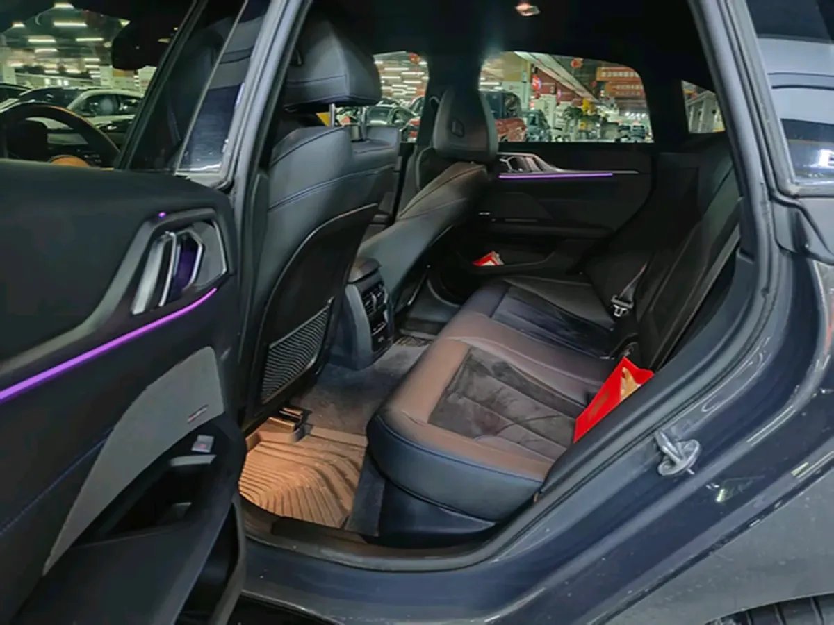 2022 Infiniti QX50 2.0T 261HP L4 CVT,autocango,china used car exporter,china ev exporter,chinese used car exporter,chinese used ev exporter