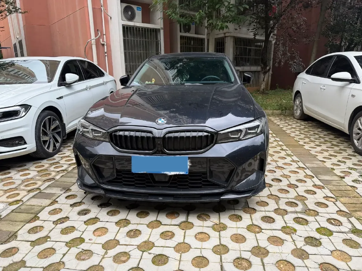 2025 BMW 3 Series 2.0T 245HP L4 8AT,autocango,china used car exporter,china ev exporter,chinese used car exporter,chinese used ev exporter