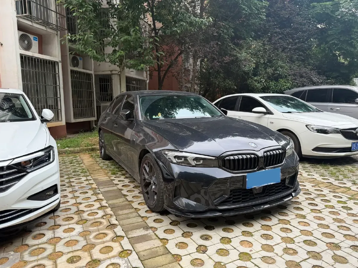 2025 BMW 3 Series 2.0T 245HP L4 8AT,autocango,china used car exporter,china ev exporter,chinese used car exporter,chinese used ev exporter
