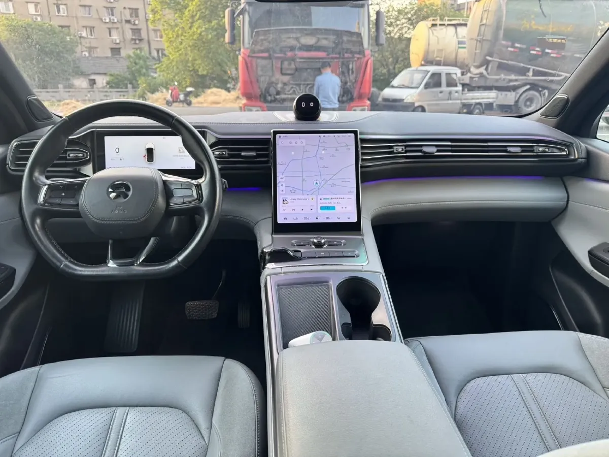 2019 NIO ES6 BEV 70KWH,autocango,china used car exporter,china ev exporter,chinese used car exporter,chinese used ev exporter