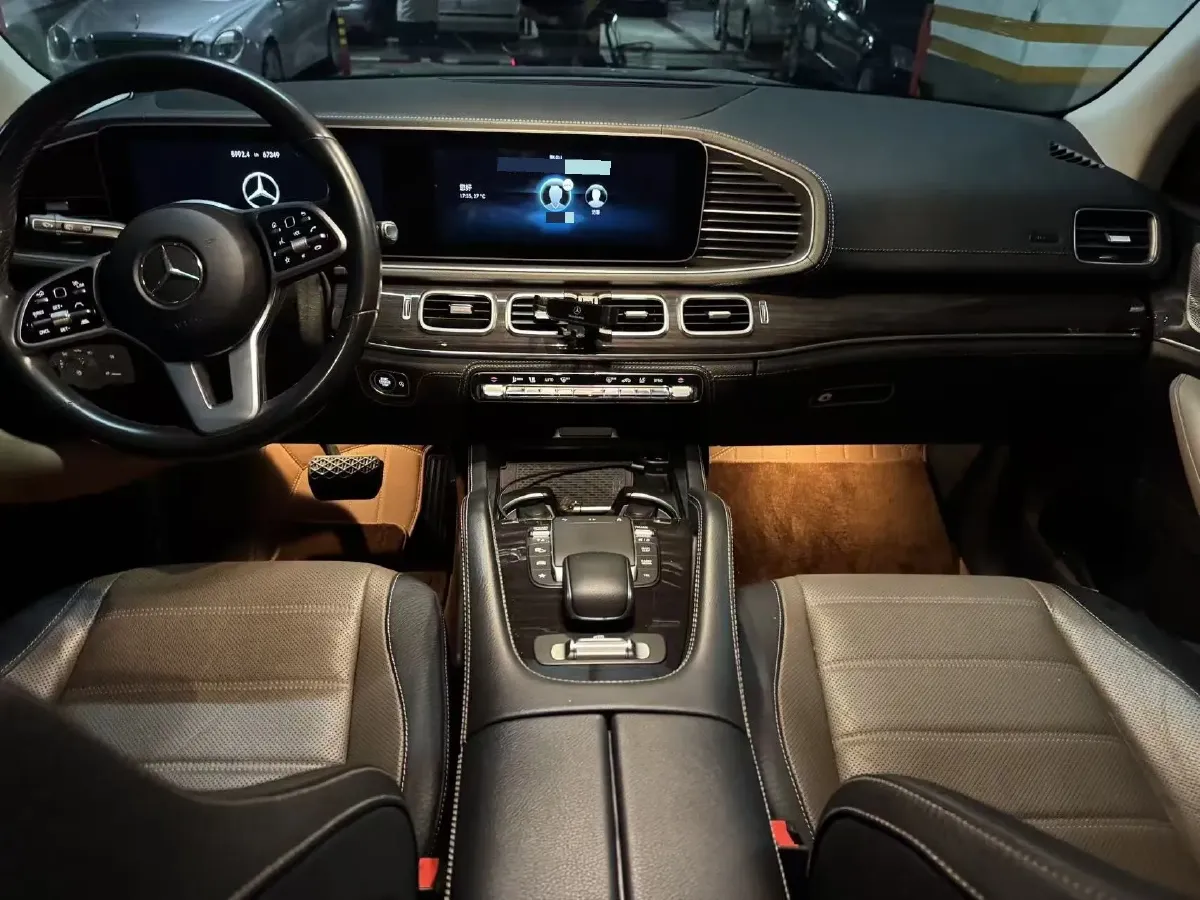 2021 Mercedes-Benz GLS Class 2.5T 367HP L6 9AT,autocango,china used car exporter,china ev exporter,chinese used car exporter,chinese used ev exporter