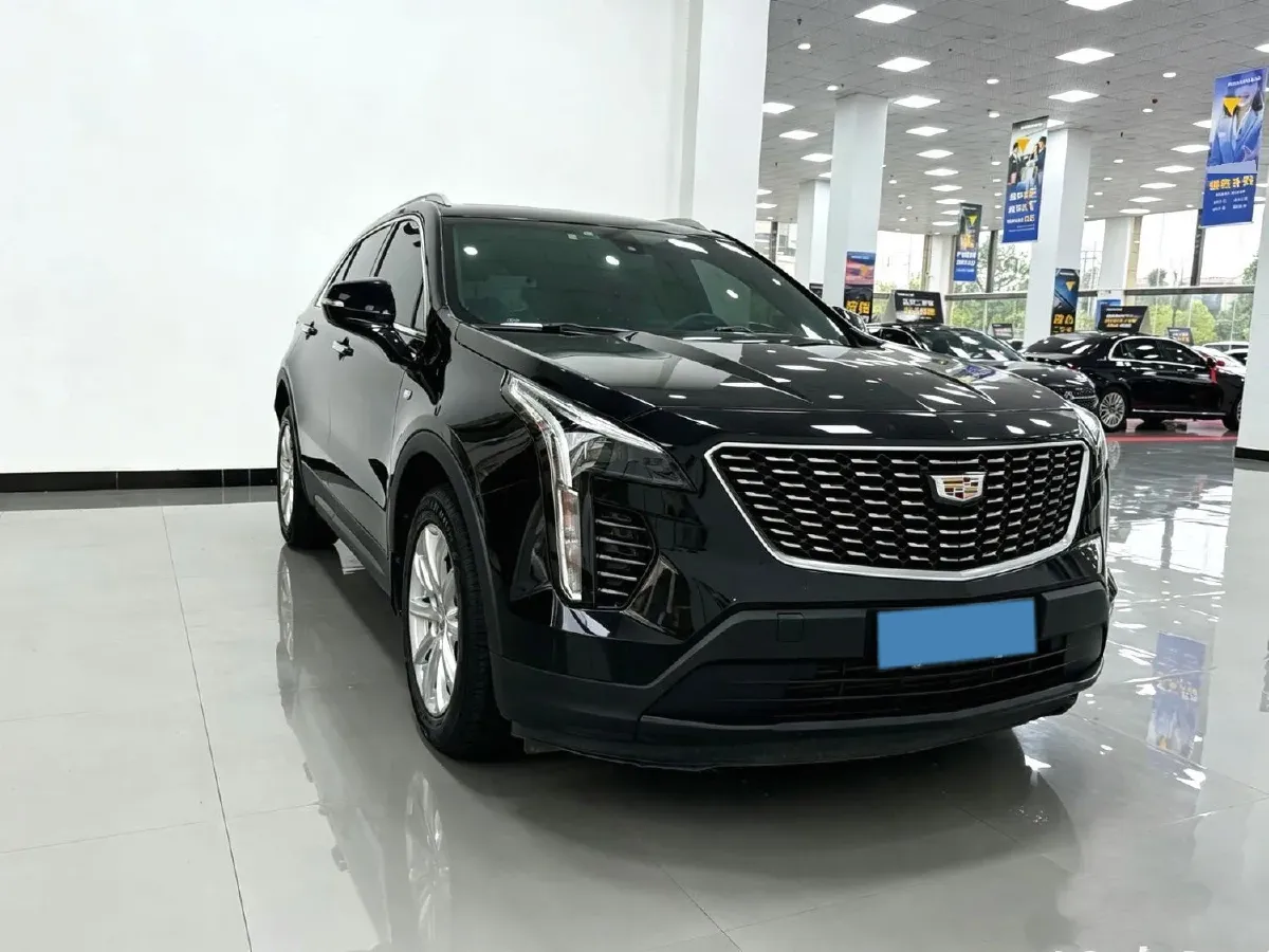 2021 Cadillac XT4 2.0T 237HP L4 9AT,autocango,china used car exporter,china ev exporter,chinese used car exporter,chinese used ev exporter