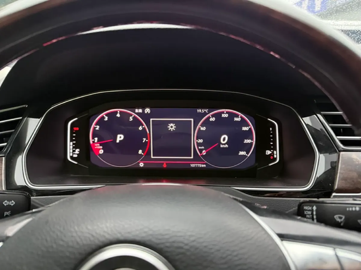 2018 Volkswagen Magotan 1.8T 180HP L4 7DCT,autocango,china used car exporter,china ev exporter,chinese used car exporter,chinese used ev exporter