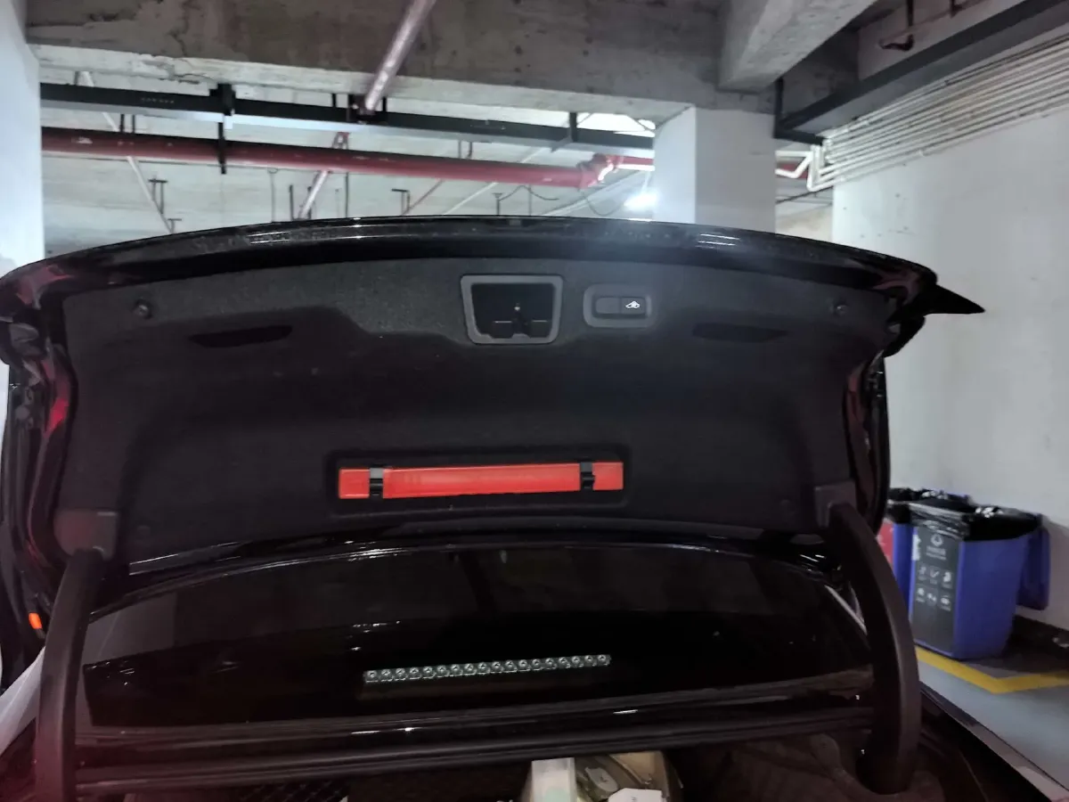 2021 Volvo S90 2.0T 250HP L4 8AT,autocango,china used car exporter,china ev exporter,chinese used car exporter,chinese used ev exporter