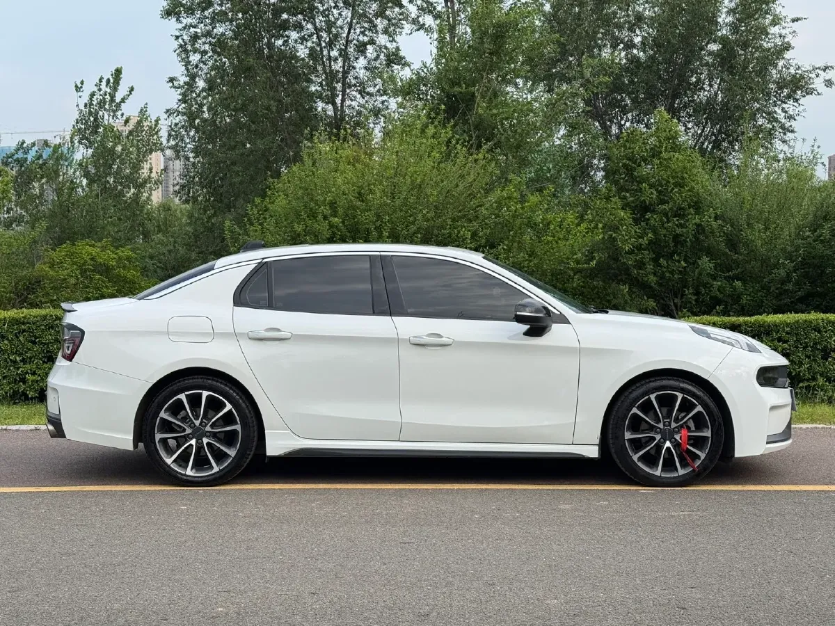 2018 LYNK&CO 02 1.5T 180HP L3 7DCT,autocango,china used car exporter,china ev exporter,chinese used car exporter,chinese used ev exporter