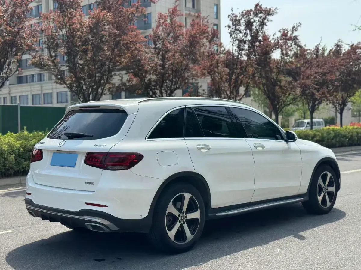 2022 Mercedes-Benz GLC Class 2.0T 197HP L4 9AT,autocango,china used car exporter,china ev exporter,chinese used car exporter,chinese used ev exporter