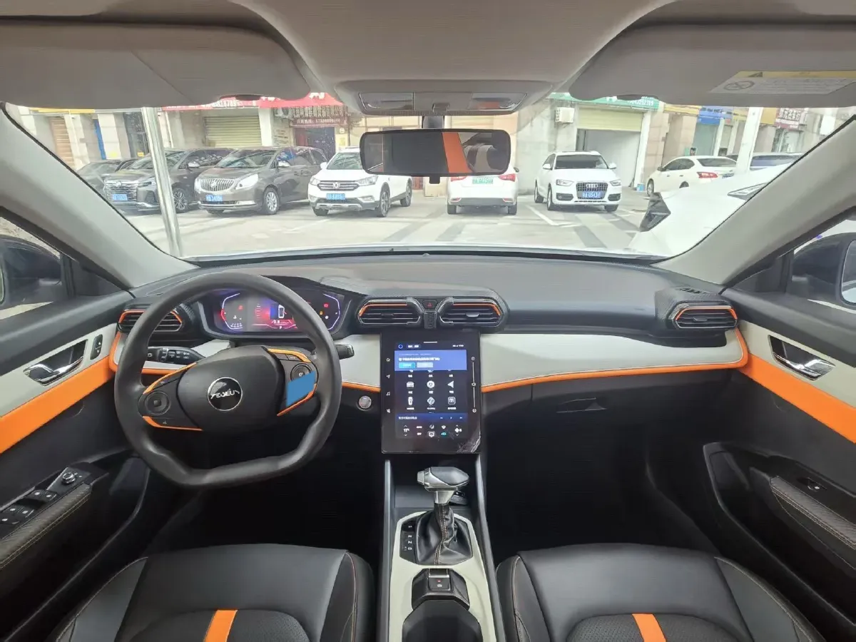 2023 DongFeng Aeolus YiXuan 1.5L 125HP L4 6DCT,autocango,china used car exporter,china ev exporter,chinese used car exporter,chinese used ev exporter