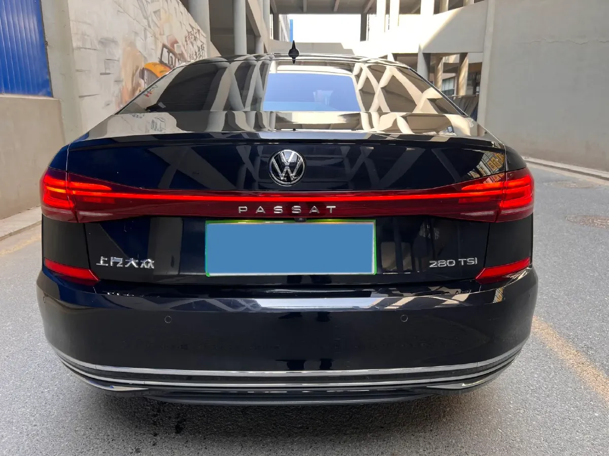 2023 Volkswagen Passat 1.4T 150HP L4 7DCT,autocango,china used car exporter,china ev exporter,chinese used car exporter,chinese used ev exporter