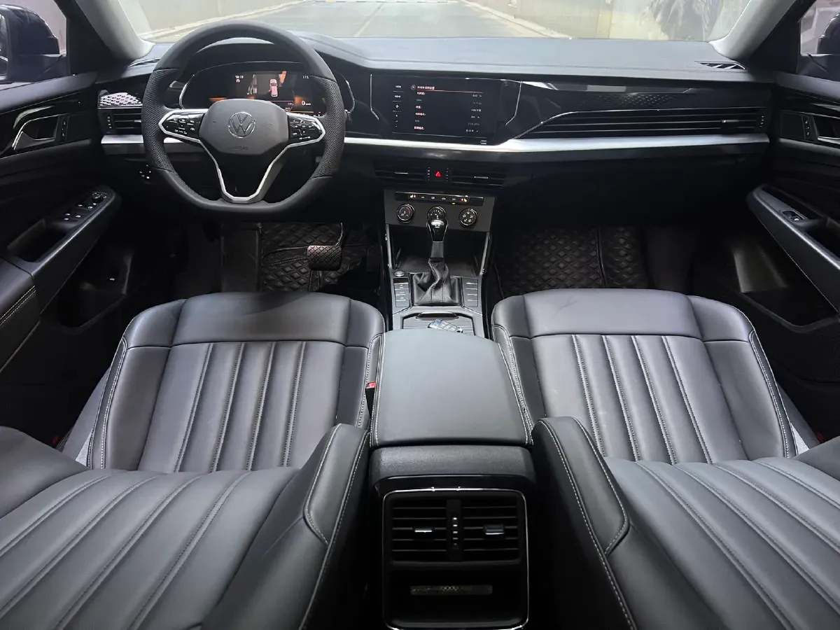 2023 Volkswagen Passat 1.4T 150HP L4 7DCT,autocango,china used car exporter,china ev exporter,chinese used car exporter,chinese used ev exporter