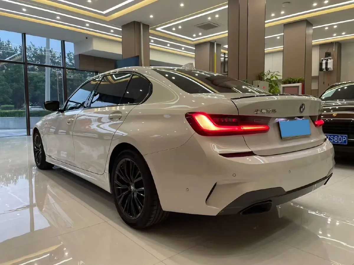 2021 BMW 3 Series 2.0T 184HP L4 8AT,autocango,china used car exporter,china ev exporter,chinese used car exporter,chinese used ev exporter
