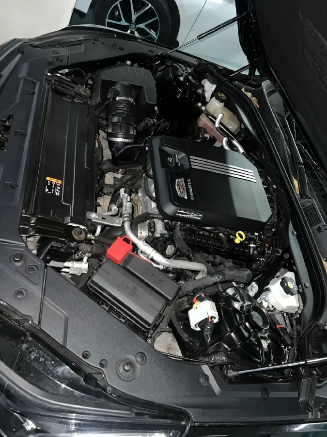 2023 Cadillac CT5 2.0T 237HP L4 10AT,autocango,china used car exporter,china ev exporter,chinese used car exporter,chinese used ev exporter