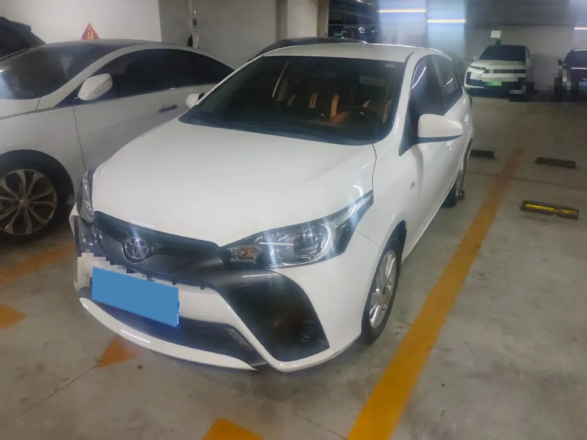 2017 Toyota Yaris L 1.5L 107HP L4 CVT,autocango,china used car exporter,china ev exporter,chinese used car exporter,chinese used ev exporter