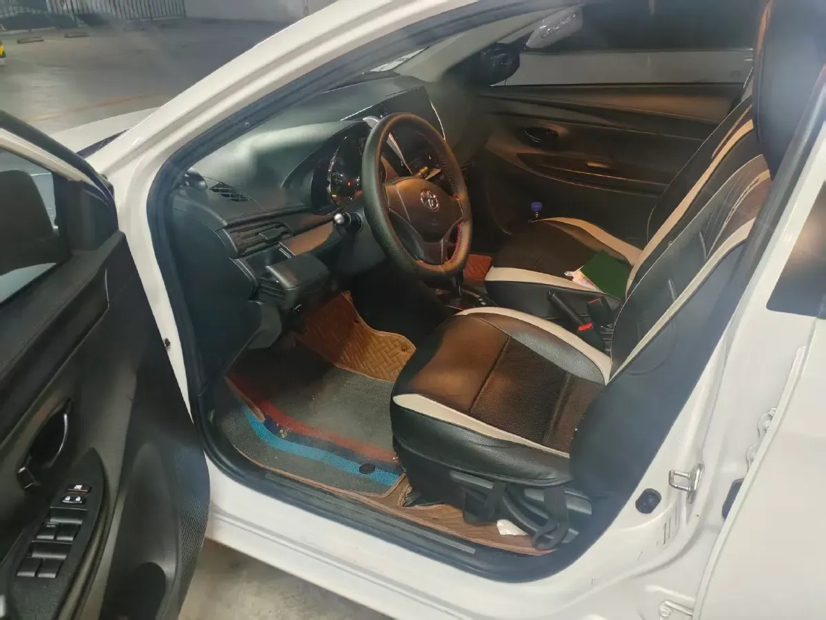 2017 Toyota Yaris L 1.5L 107HP L4 CVT,autocango,china used car exporter,china ev exporter,chinese used car exporter,chinese used ev exporter