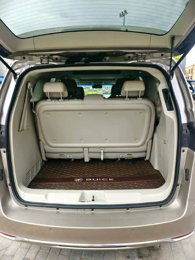 2022 Buick GL8 2.0T 237HP L4 9AT,autocango,china used car exporter,china ev exporter,chinese used car exporter,chinese used ev exporter