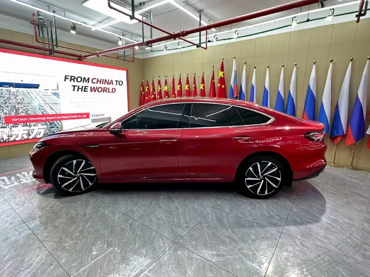 2022 Skoda Superb 2.0T 186HP L4 7DCT,autocango,china used car exporter,china ev exporter,chinese used car exporter,chinese used ev exporter