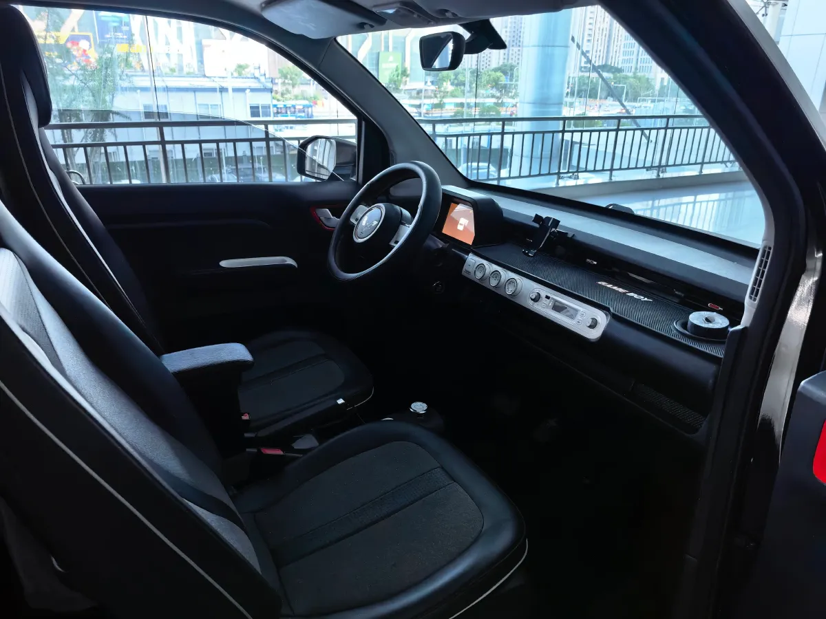 2022 WuLing HongGuang MINI EV BEV 26.5KWH,autocango,china used car exporter,china ev exporter,chinese used car exporter,chinese used ev exporter