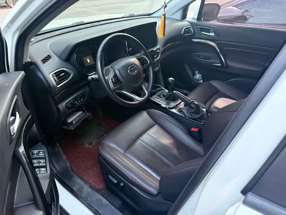 2019 GAC Trumpchi GS4 1.5T 169HP L4 6MT,autocango,china used car exporter,china ev exporter,chinese used car exporter,chinese used ev exporter