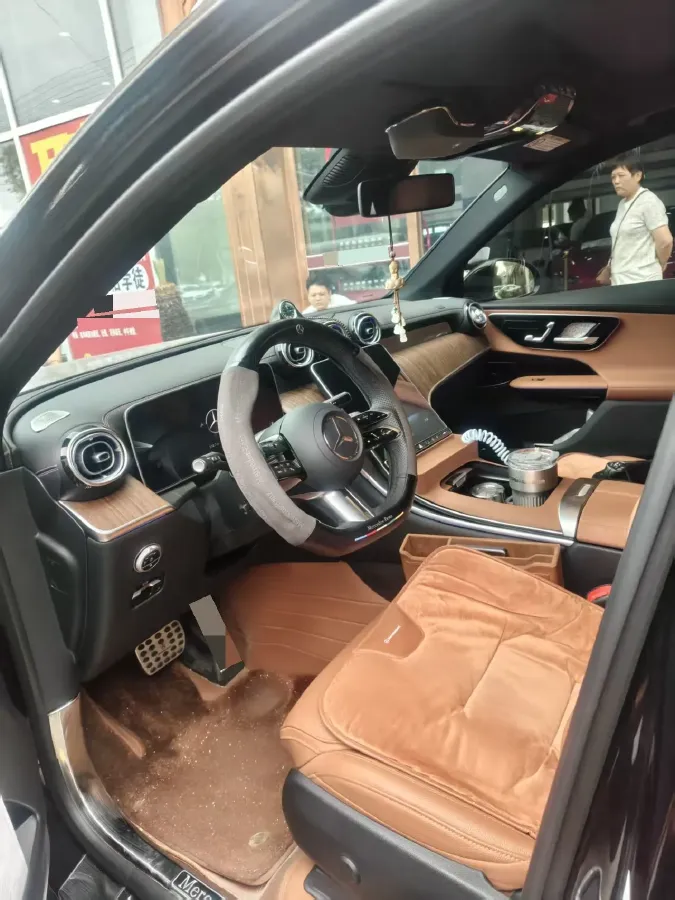 2025 Mercedes-Benz GLC Class 2.0T 258HP L4 9AT,autocango,china used car exporter,china ev exporter,chinese used car exporter,chinese used ev exporter