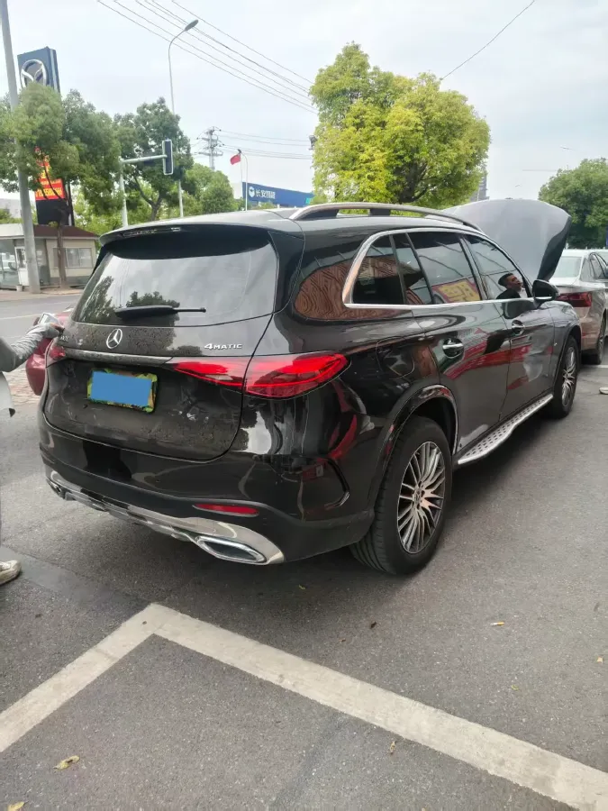 2025 Mercedes-Benz GLC Class 2.0T 258HP L4 9AT,autocango,china used car exporter,china ev exporter,chinese used car exporter,chinese used ev exporter