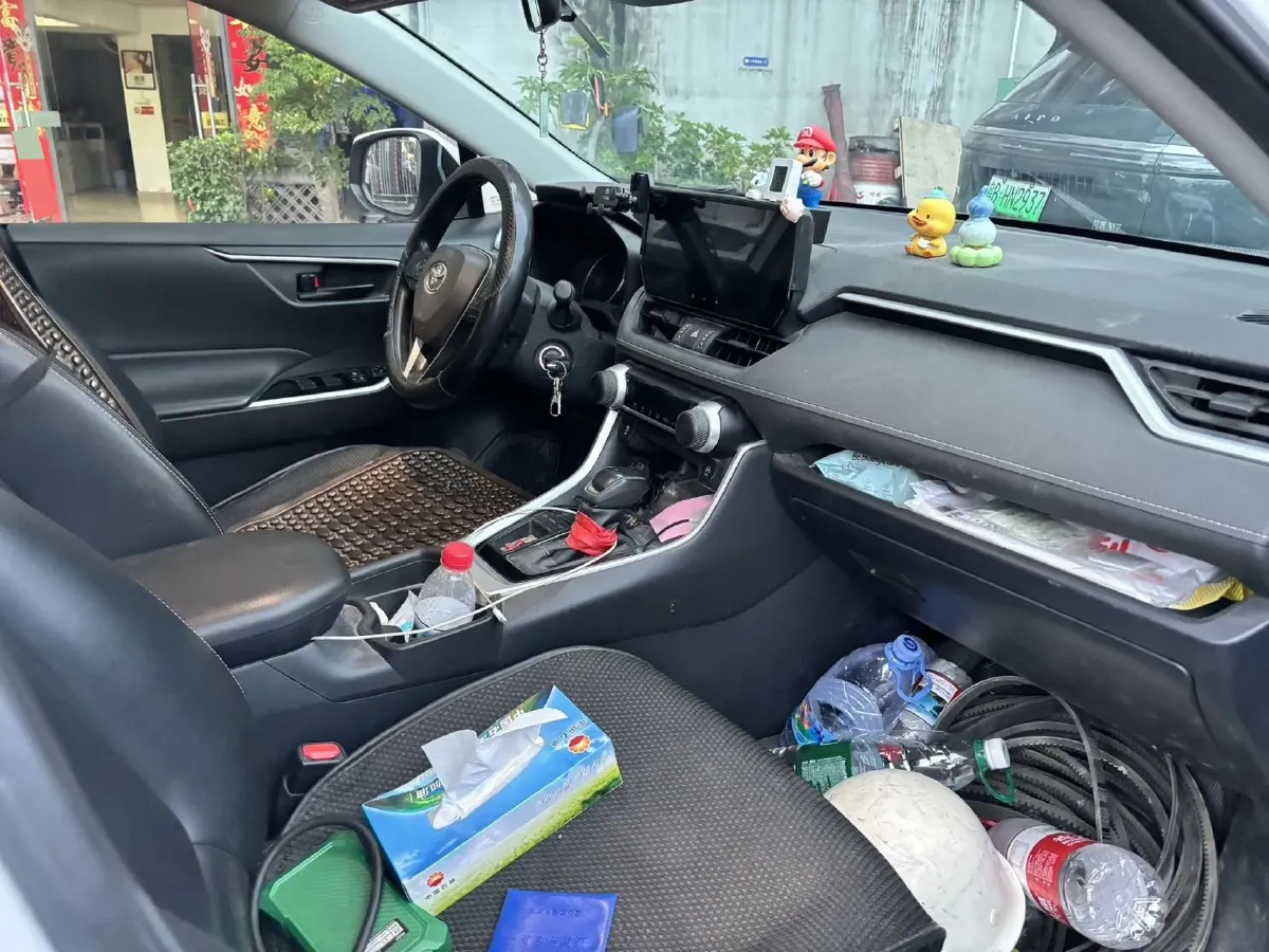 2024 Toyota RAV4 2.0L 171HP L4 CVT,autocango,china used car exporter,china ev exporter,chinese used car exporter,chinese used ev exporter