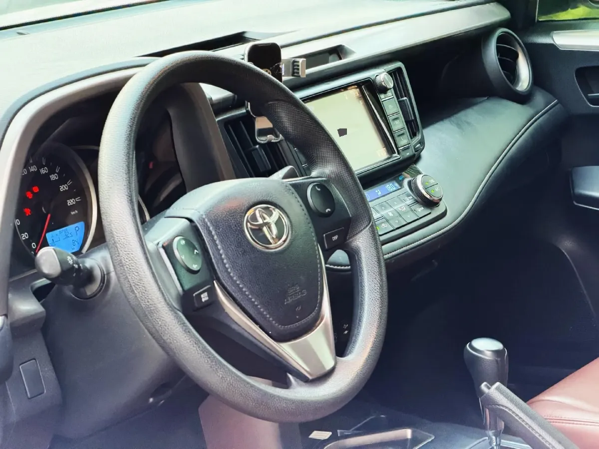 2018 Toyota RAV4 2.0L 151HP L4 CVT,autocango,china used car exporter,china ev exporter,chinese used car exporter,chinese used ev exporter
