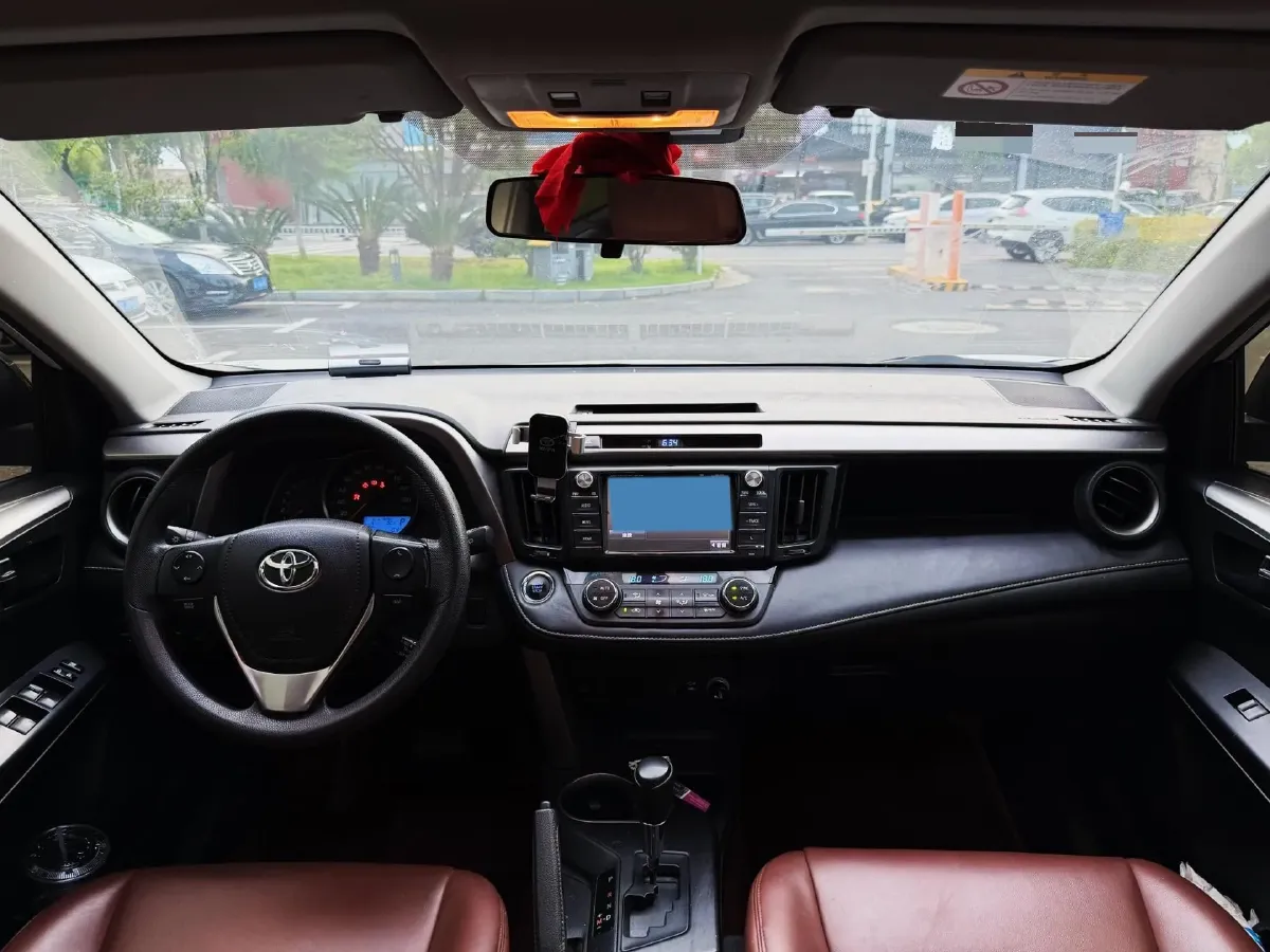 2018 Toyota RAV4 2.0L 151HP L4 CVT,autocango,china used car exporter,china ev exporter,chinese used car exporter,chinese used ev exporter