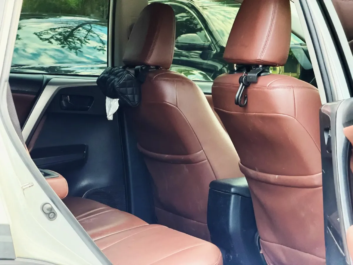 2018 Toyota RAV4 2.0L 151HP L4 CVT,autocango,china used car exporter,china ev exporter,chinese used car exporter,chinese used ev exporter