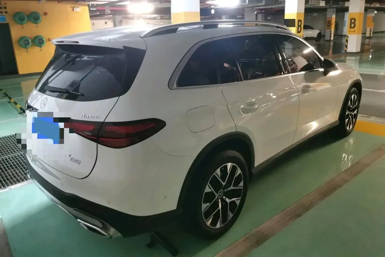 2023 Mercedes-Benz GLC Class 2.0T 204HP L4 9AT,autocango,china used car exporter,china ev exporter,chinese used car exporter,chinese used ev exporter