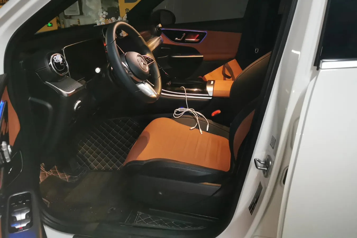 2023 Mercedes-Benz GLC Class 2.0T 204HP L4 9AT,autocango,china used car exporter,china ev exporter,chinese used car exporter,chinese used ev exporter