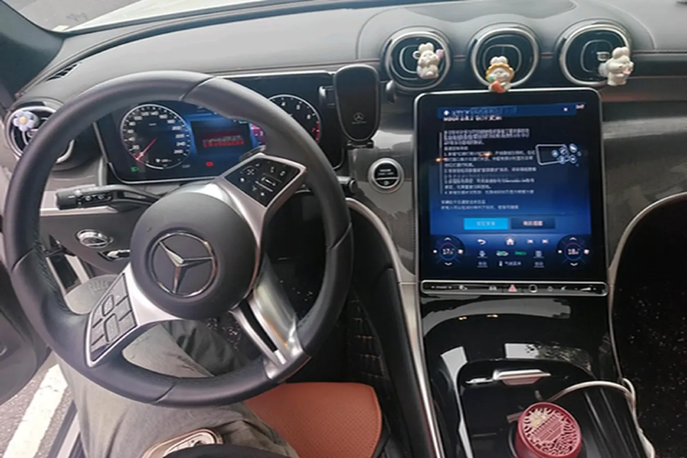 2023 Mercedes-Benz GLC Class 2.0T 204HP L4 9AT,autocango,china used car exporter,china ev exporter,chinese used car exporter,chinese used ev exporter