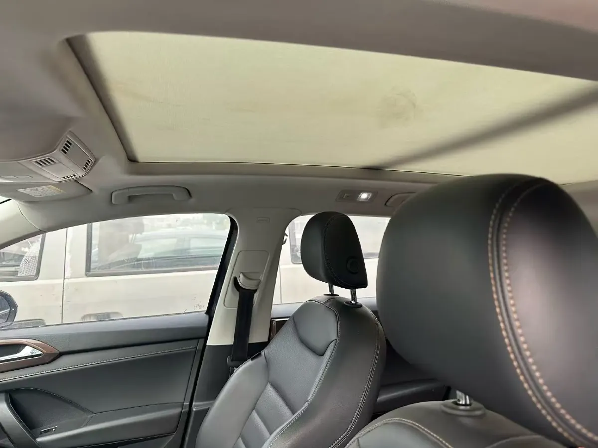 2021 Volkswagen Tharu 1.4T 150HP L4 7DCT,autocango,china used car exporter,china ev exporter,chinese used car exporter,chinese used ev exporter