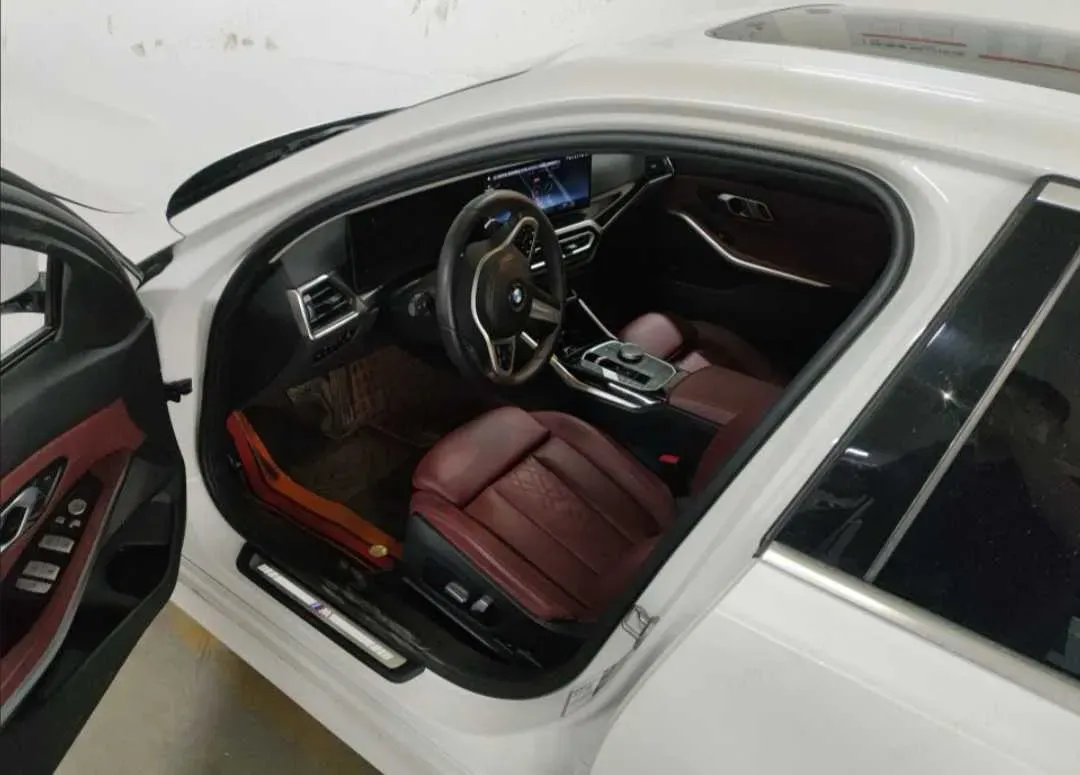 2023 BMW 3 Series 2.0T 156HP L4 8AT,autocango,china used car exporter,china ev exporter,chinese used car exporter,chinese used ev exporter