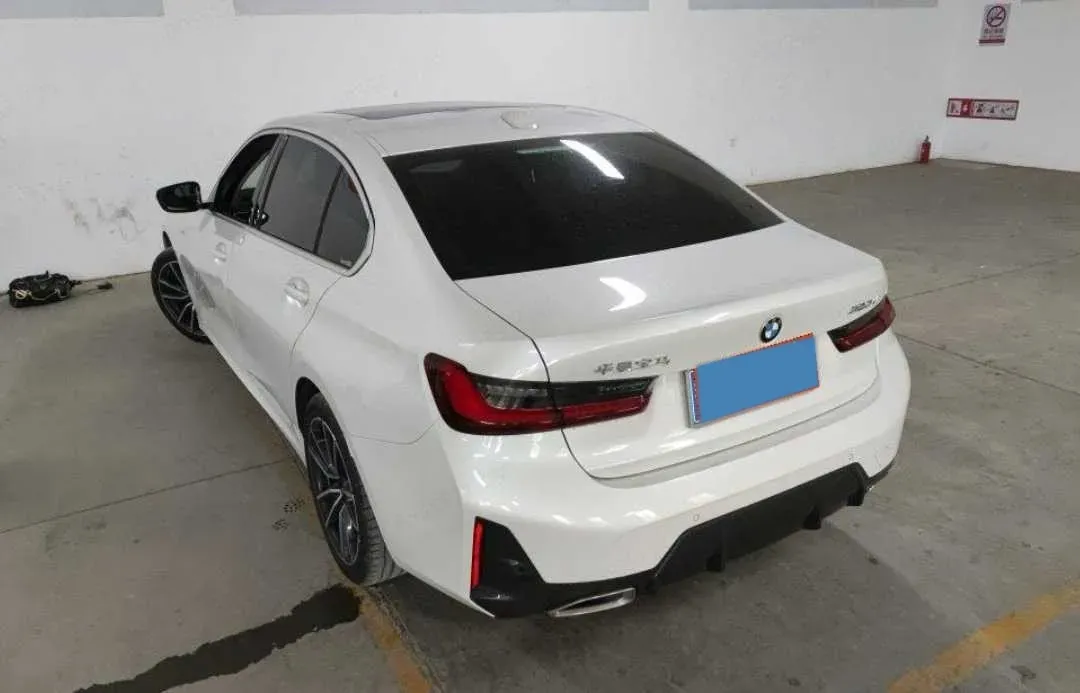 2023 BMW 3 Series 2.0T 156HP L4 8AT,autocango,china used car exporter,china ev exporter,chinese used car exporter,chinese used ev exporter