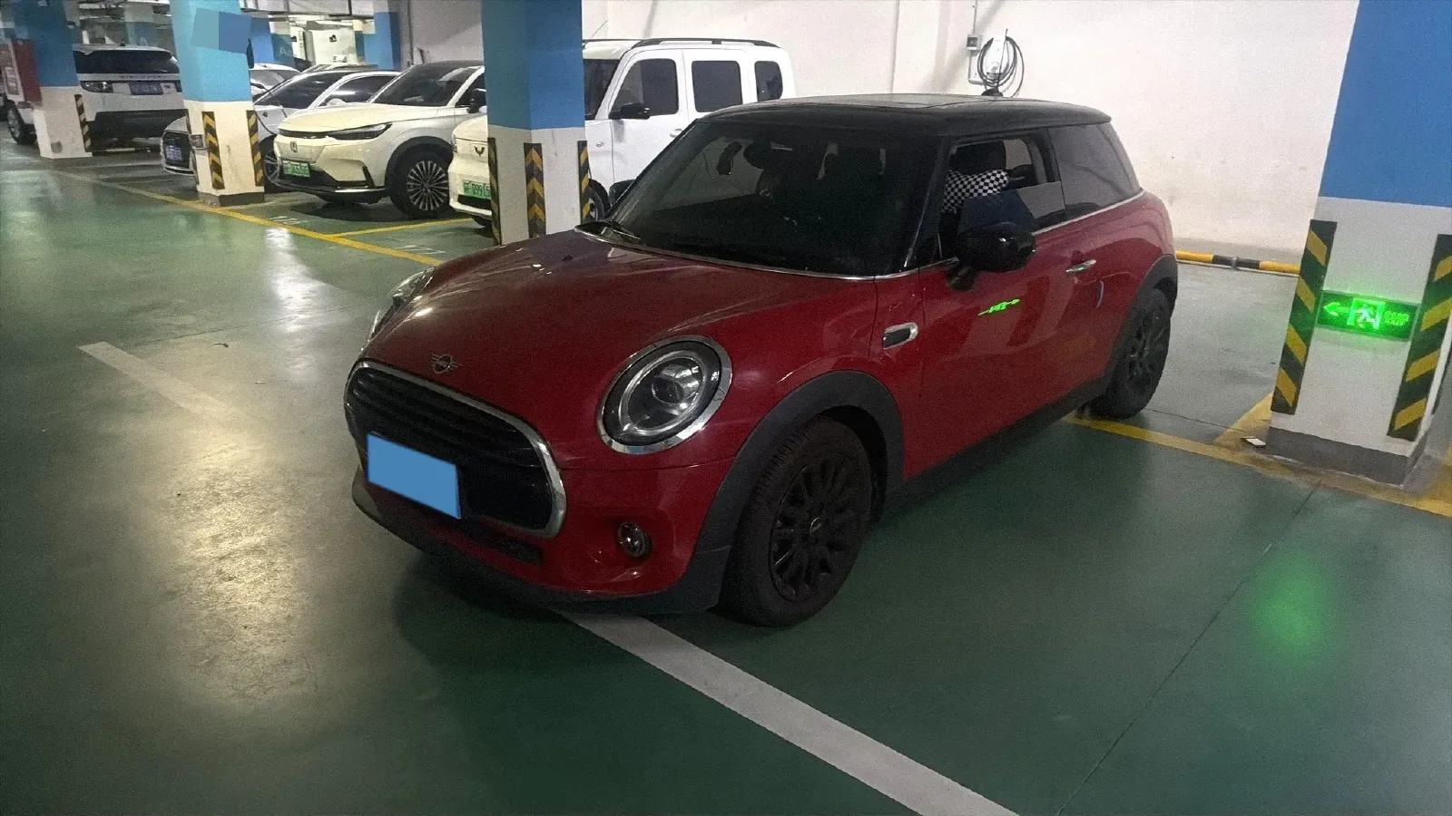 2021 MINI MINI 1.5T 136HP L3 7DCT,autocango,china used car exporter,china ev exporter,chinese used car exporter,chinese used ev exporter
