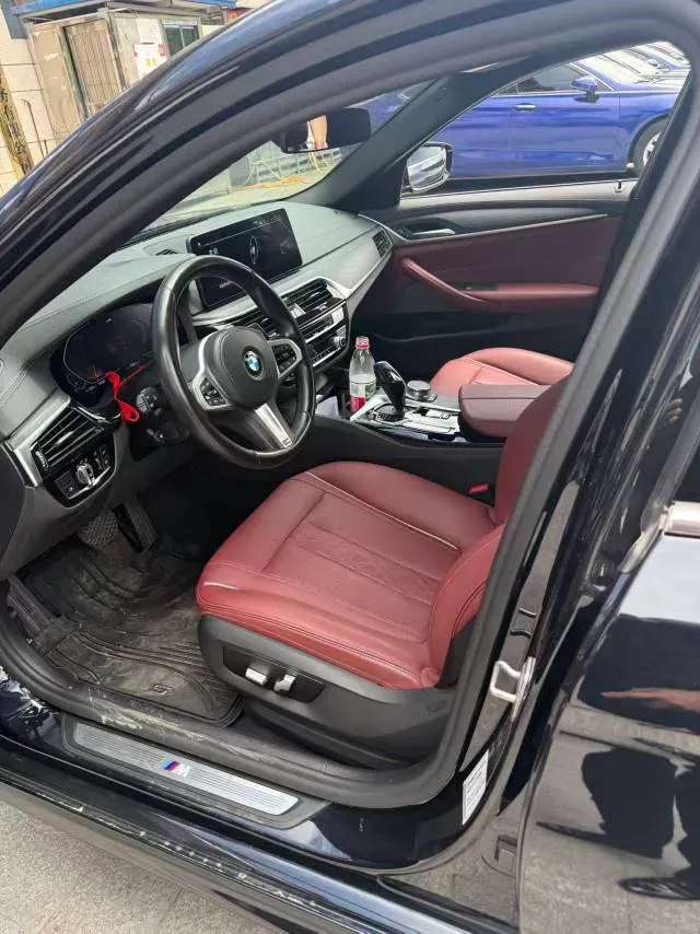 2021 BMW 5 Series 2.0T 252HP L4 8AT,autocango,china used car exporter,china ev exporter,chinese used car exporter,chinese used ev exporter