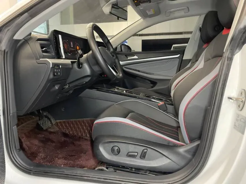2023 Volkswagen Lamando 1.4T 150HP L4 7DCT,autocango,china used car exporter,china ev exporter,chinese used car exporter,chinese used ev exporter