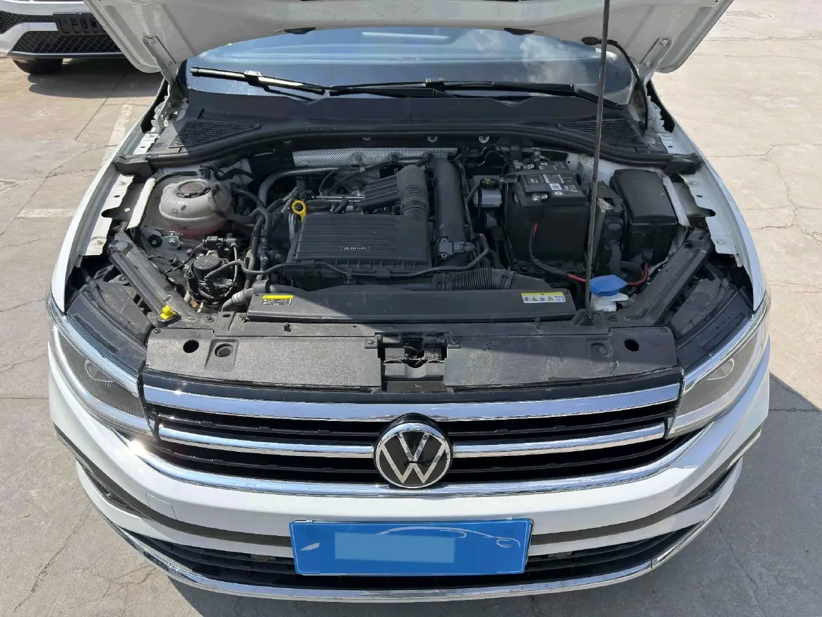 2023 Volkswagen Bora 1.2T 116HP L4 7DCT,autocango,china used car exporter,china ev exporter,chinese used car exporter,chinese used ev exporter