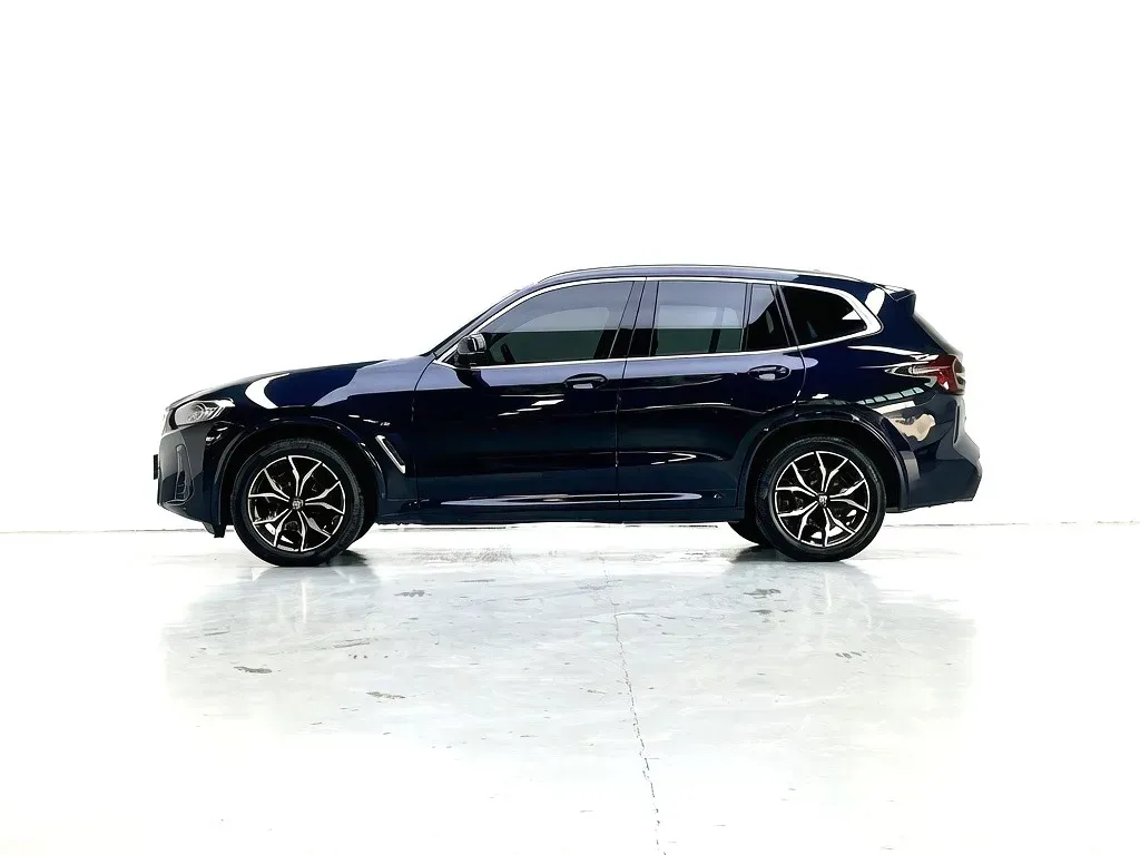 2022 BMW X3 2.0T 184HP L4 8AT,autocango,china used car exporter,china ev exporter,chinese used car exporter,chinese used ev exporter