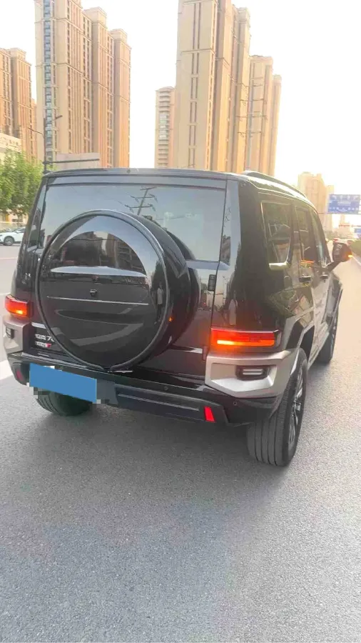 2024 Tank 700 3.0T 360HP V6 9AT PHEV 37.1KWH,autocango,china used car exporter,china ev exporter,chinese used car exporter,chinese used ev exporter