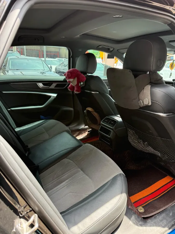2024 Audi A6L 2.0T 245HP L4 7DCT,autocango,china used car exporter,china ev exporter,chinese used car exporter,chinese used ev exporter