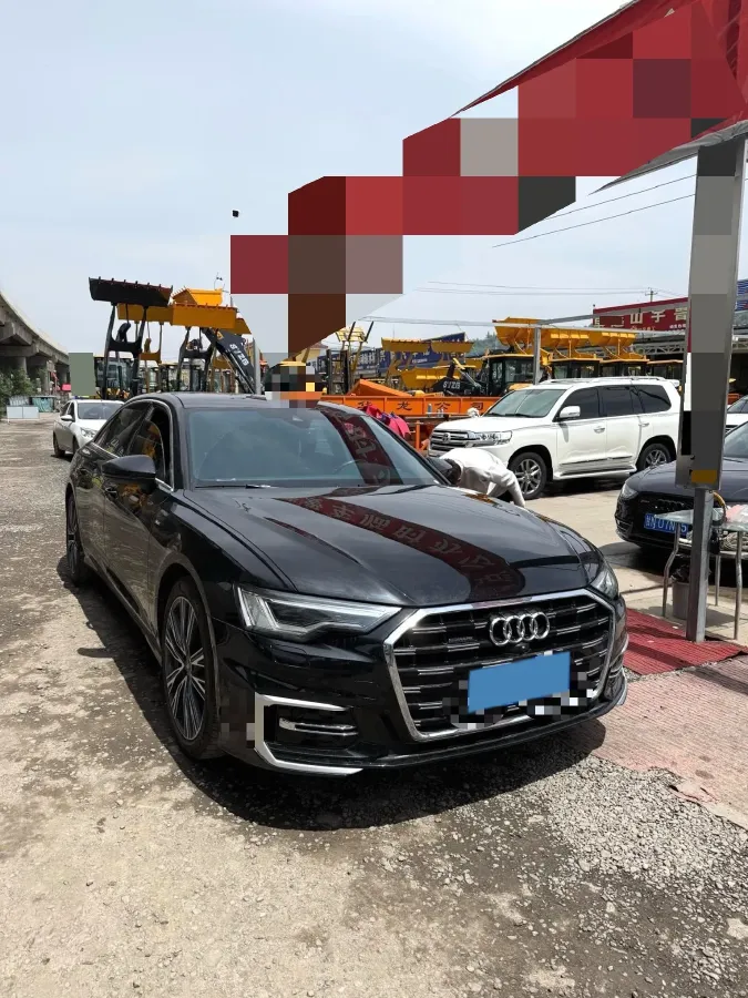 2024 Audi A6L 2.0T 245HP L4 7DCT,autocango,china used car exporter,china ev exporter,chinese used car exporter,chinese used ev exporter