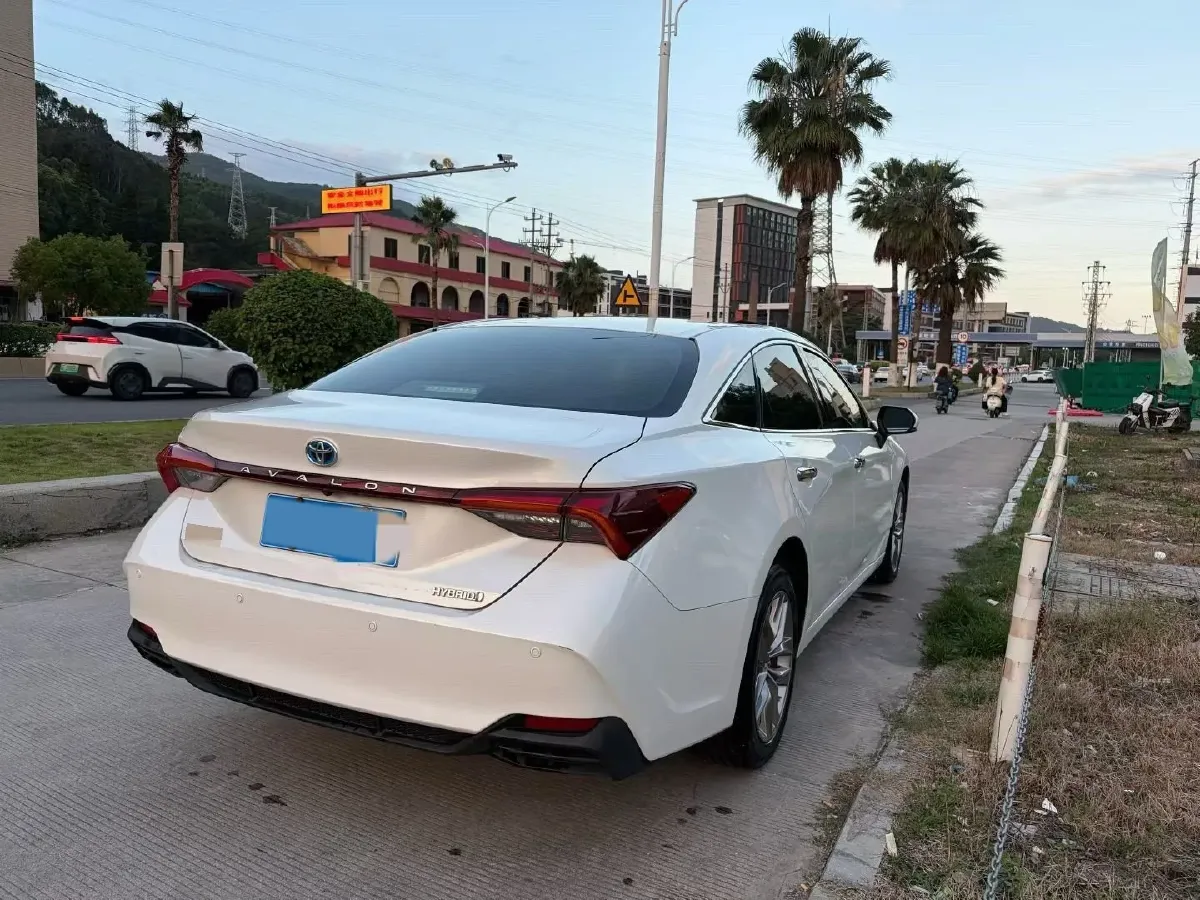 2019 Toyota Avalon 2.5L 178HP L4 E-CVT Hybrid,autocango,china used car exporter,china ev exporter,chinese used car exporter,chinese used ev exporter