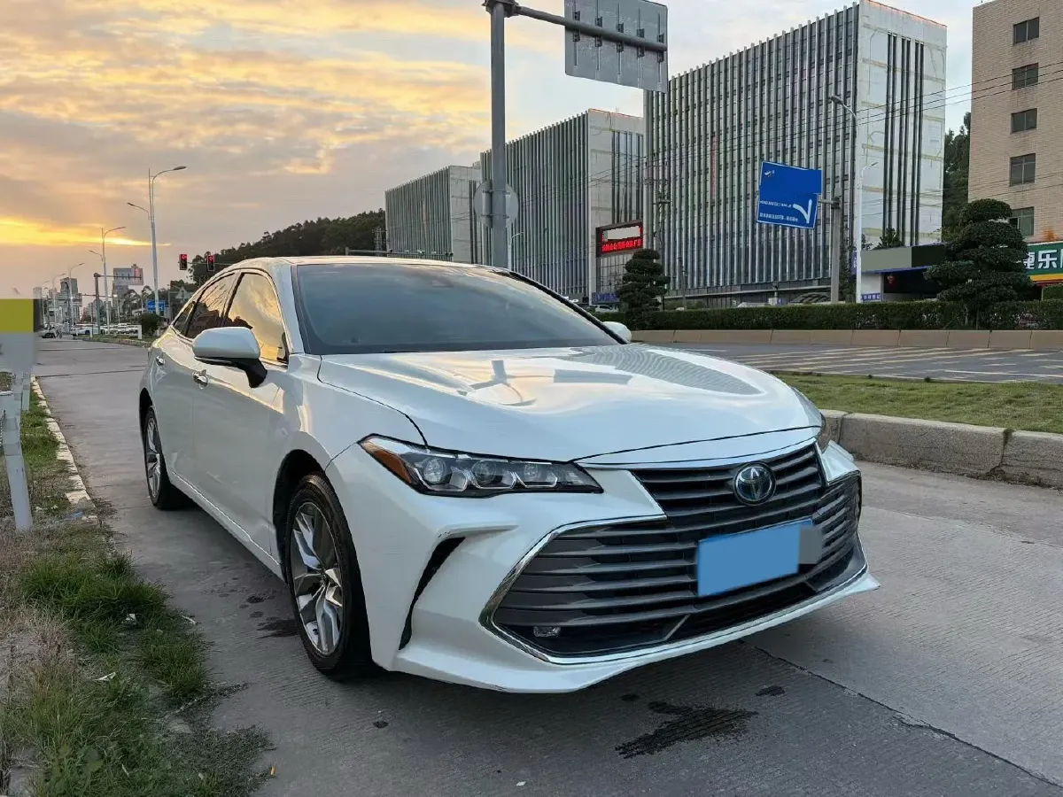 2019 Toyota Avalon 2.5L 178HP L4 E-CVT Hybrid,autocango,china used car exporter,china ev exporter,chinese used car exporter,chinese used ev exporter