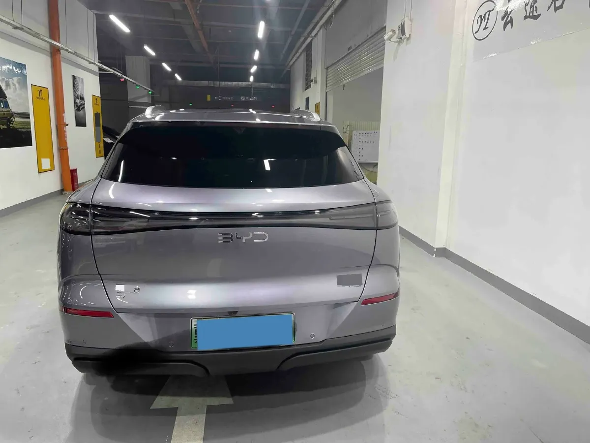 2025 LanDian E5 PLUS 1.5L 95HP L4 E-CVT PHEV,autocango,china used car exporter,china ev exporter,chinese used car exporter,chinese used ev exporter
