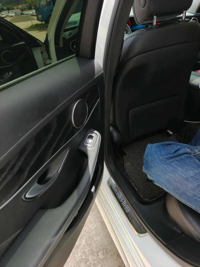 2021 Mercedes-Benz C Class 1.5T 156HP L4 9AT,autocango,china used car exporter,china ev exporter,chinese used car exporter,chinese used ev exporter