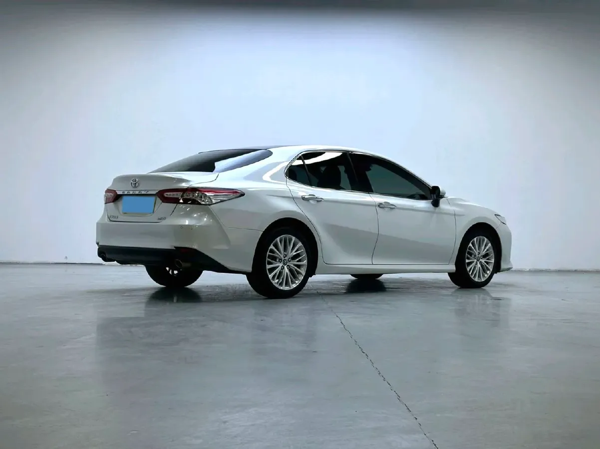 2019 Toyota Camry 2.5L 209HP L4 8AT,autocango,china used car exporter,china ev exporter,chinese used car exporter,chinese used ev exporter