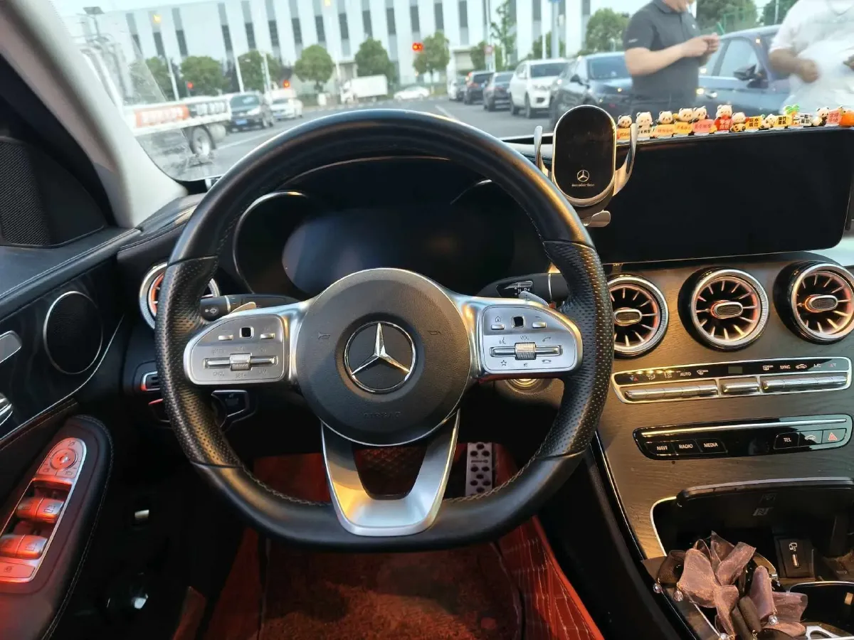 2020 Mercedes-Benz C Class 1.5T 184HP L4 9AT,autocango,china used car exporter,china ev exporter,chinese used car exporter,chinese used ev exporter