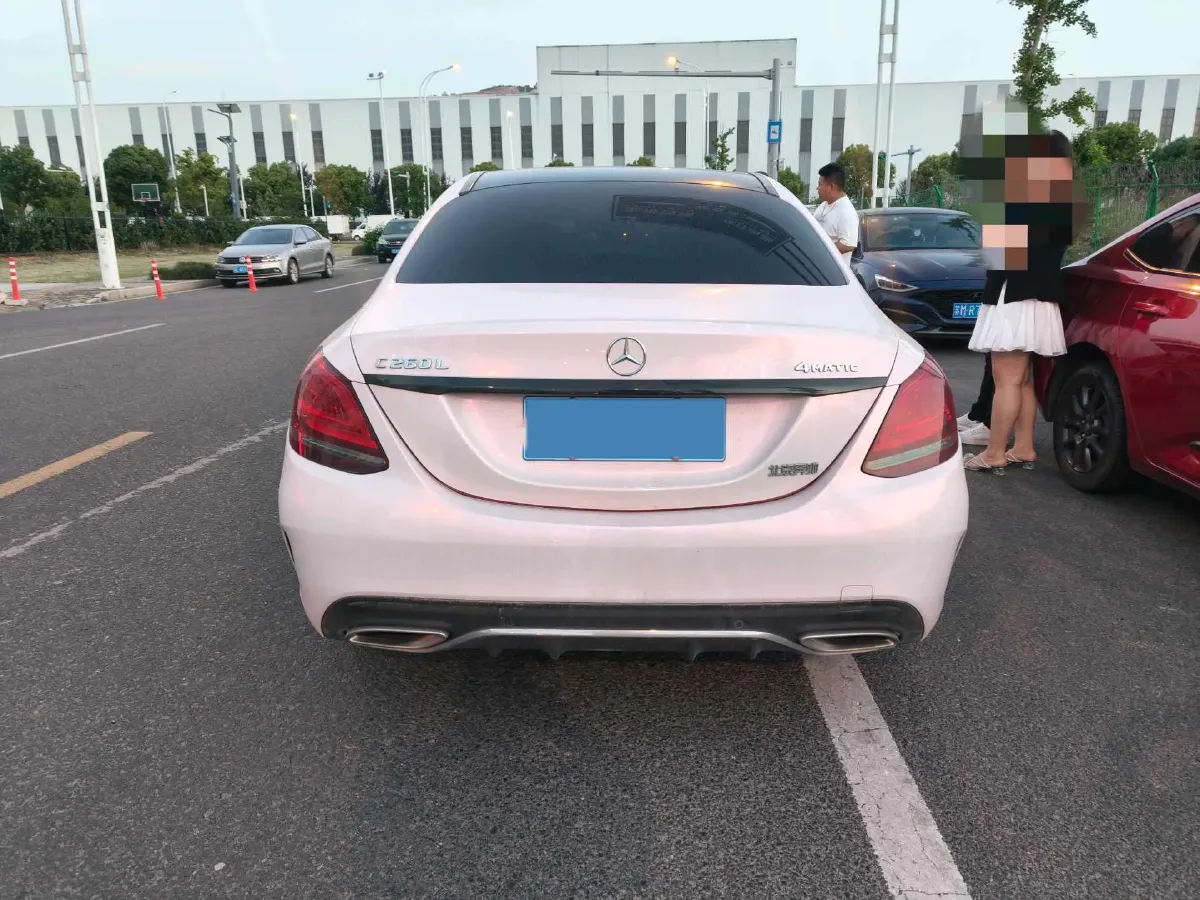 2020 Mercedes-Benz C Class 1.5T 184HP L4 9AT,autocango,china used car exporter,china ev exporter,chinese used car exporter,chinese used ev exporter