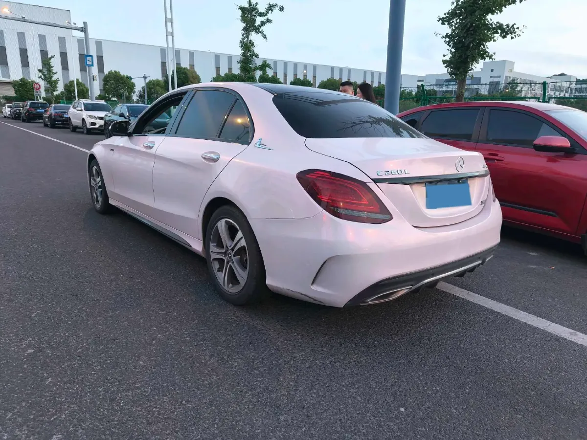 2020 Mercedes-Benz C Class 1.5T 184HP L4 9AT,autocango,china used car exporter,china ev exporter,chinese used car exporter,chinese used ev exporter