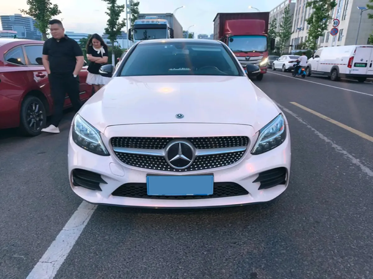 2020 Mercedes-Benz C Class 1.5T 184HP L4 9AT,autocango,china used car exporter,china ev exporter,chinese used car exporter,chinese used ev exporter